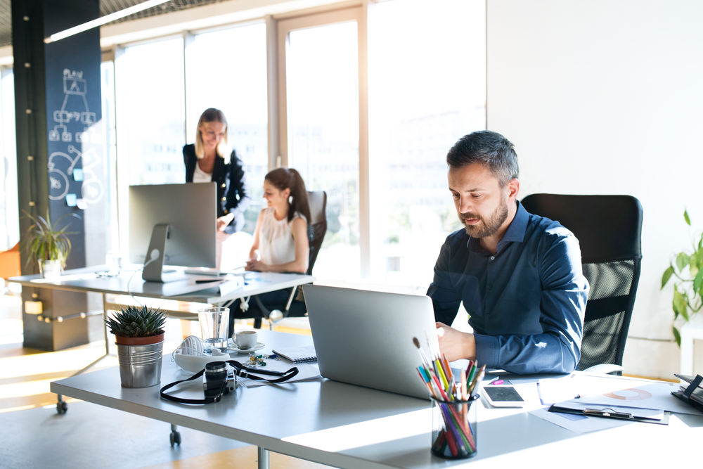 https://ramtechnologiesinc.com/wp-content/uploads/2020/01/Image-4-Group-workstations.jpg
